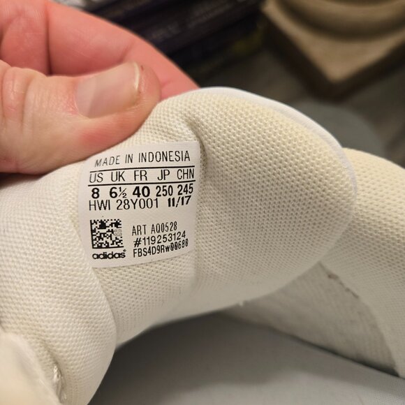 Adidas women's white and silver ART AQ0528 - Picture 2 of 5